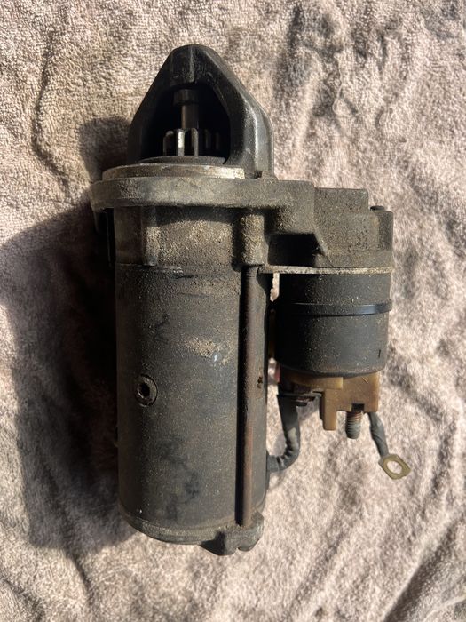 Стартер 0051516601  Mercedes2.2 cdi б/у