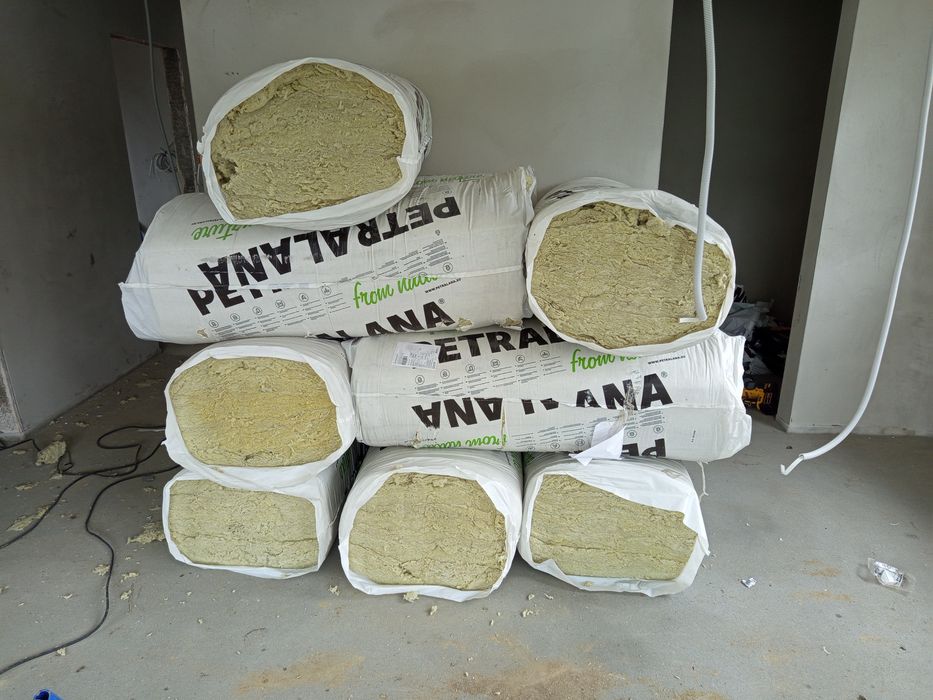 Wełna skalna 20 cm Petralana 10 paczek po 2,88 m2