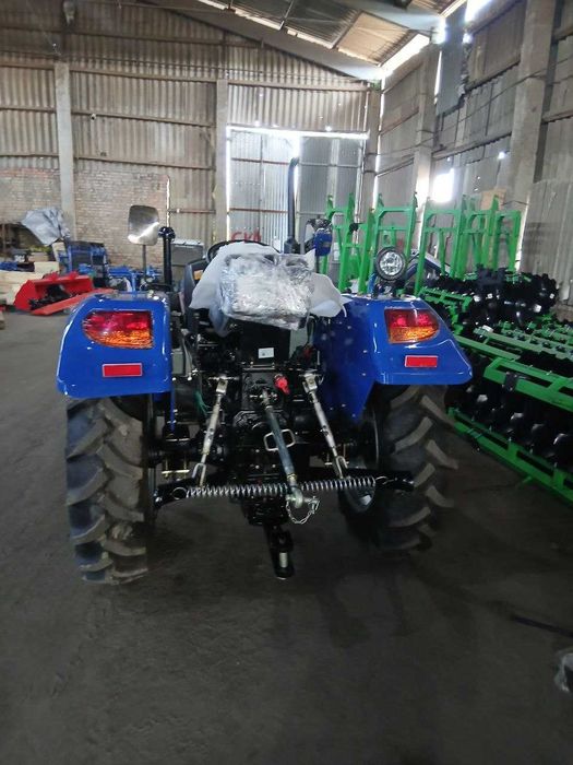 Мінітрактор DongFeng 244 DG2U 4х4 24 к.с. Комплект масел Гарантія2р