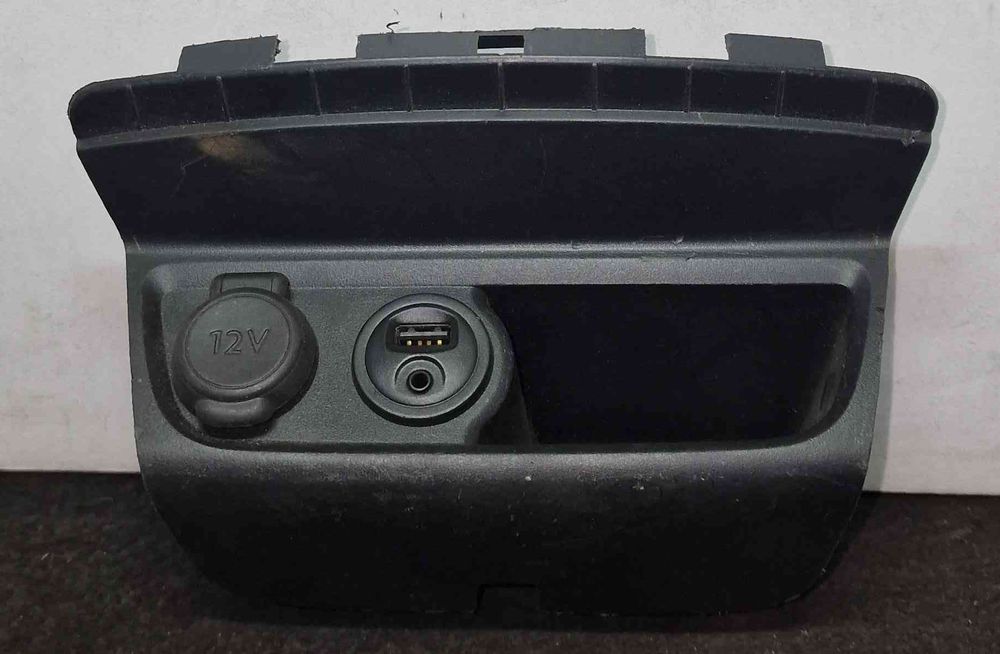 Isqueiro | PEUGEOT | 208 I (CA_, CC_) [03.2012 - 03.2020]