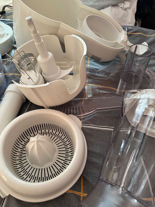 Philips HR7764 Essence Кухонний комбайн