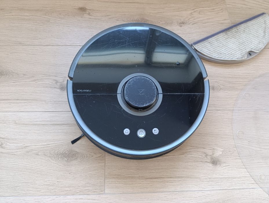 Робот пилесос Roborock s50 у хорошому стані