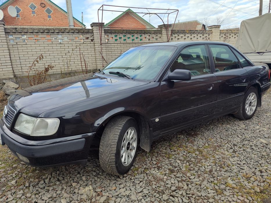 На продаж Audi 100 c4 93р.в. 2.6
