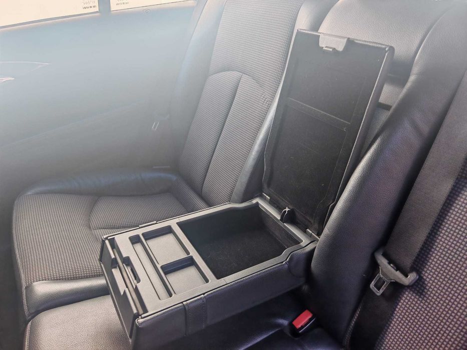 Mercedes E270 CDI Avantgard — photo 5