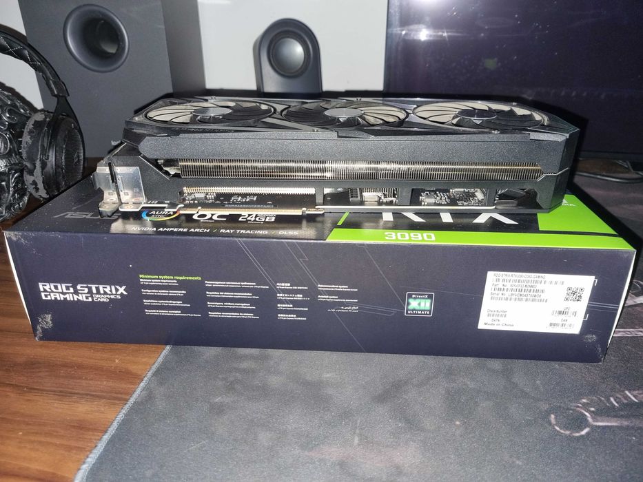 ASUS ROG Strix GeForce RTX 3090 OC 24GB GDDR6X