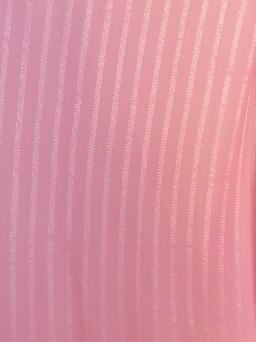 Відріз тканини рожевий