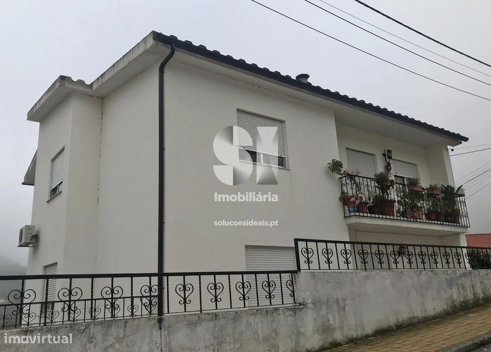 Apartamento T3 — Provesende, Gouvães Do Douro E São Cristóvão Do Douro, Vila Real