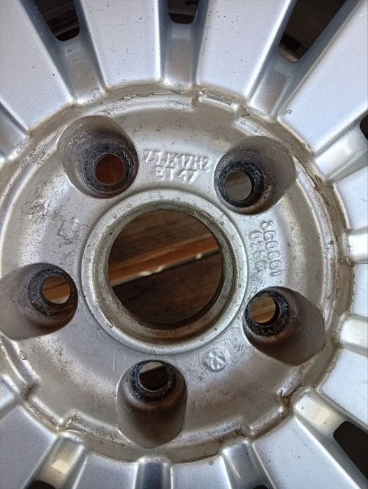 777 Оригинальные диски R17 5/112 VW Skoda Seat