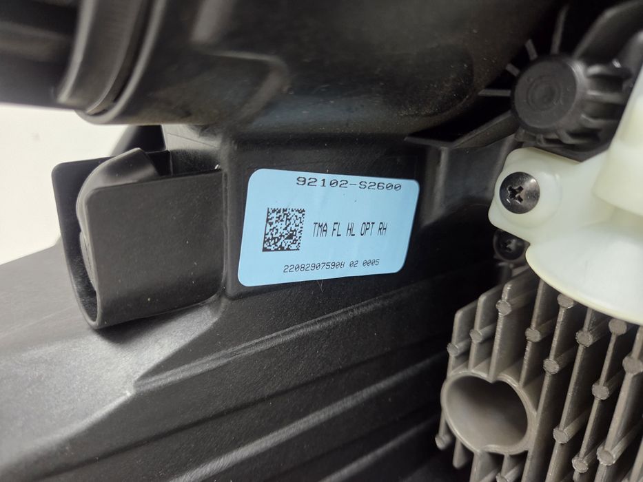 Фара права Hyundai Santa Fe 2021-2023 Full Led USA