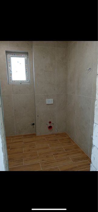 Плиточнік. укладка плитки