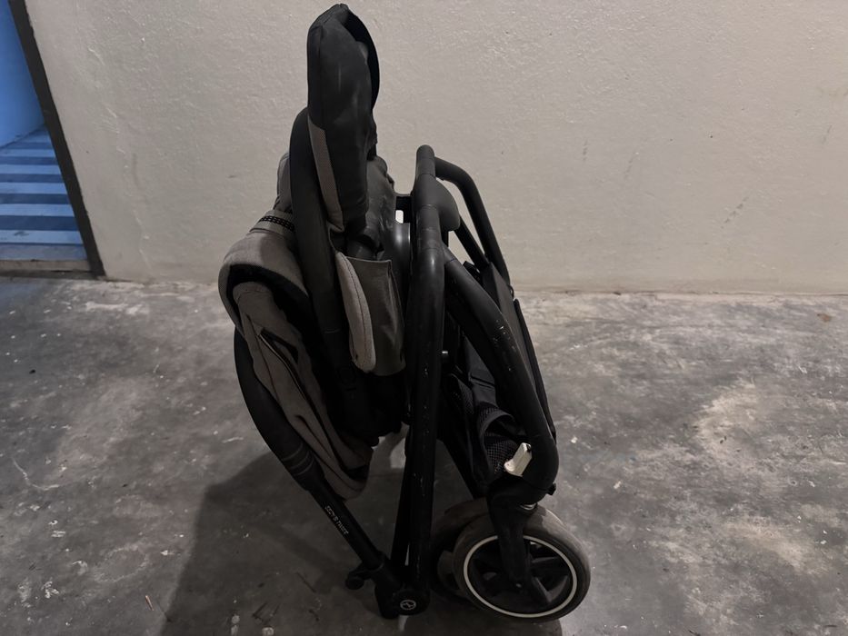 Carrinho Cybex, compacto