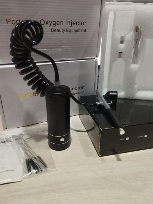 Аэрограф  с компрессором дисплеем и шлангом