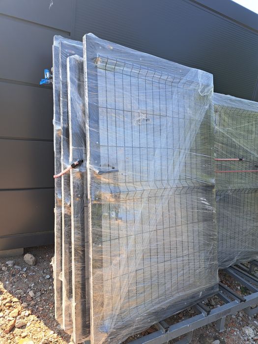 panele ogrodzeniowe 3D h-123cm fi 4mm, furtka,brama,słupki ,malowane