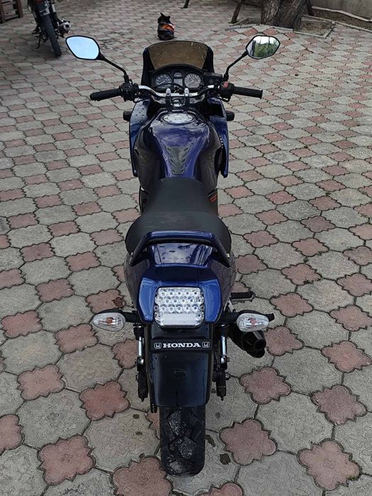 Продам Honda xelvis 250