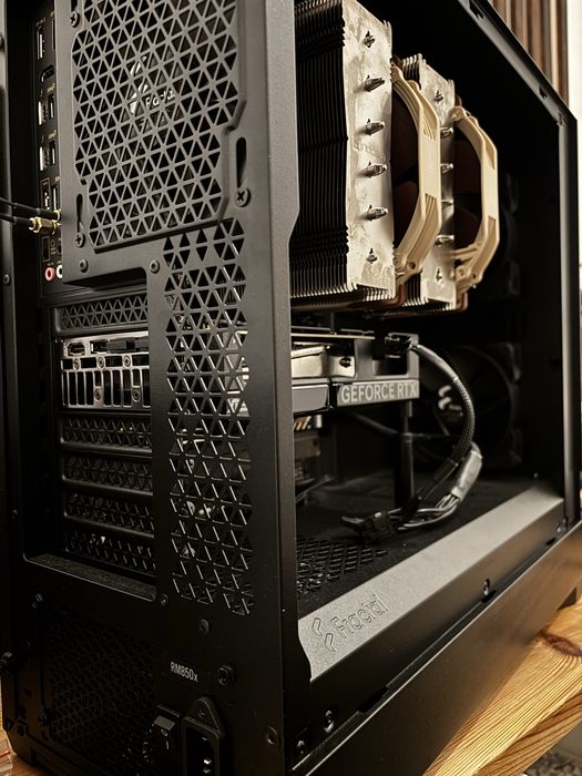 PC Desktop High-End | i9 13900K • 64GB DDR5 • RTX 4060 • Workstation / Gaming