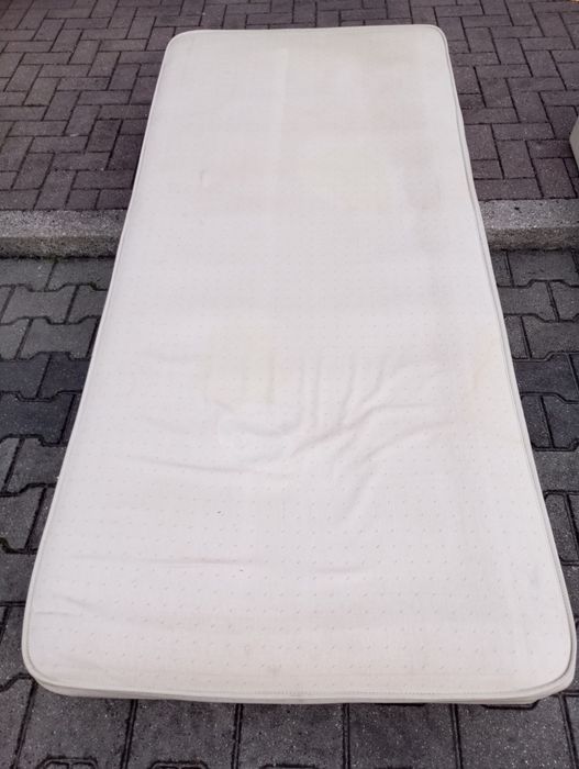 Materac sprężynowy
