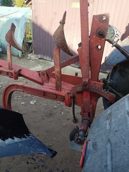 pług 3-skibowy Massey Ferguson