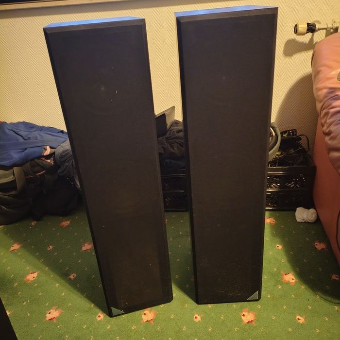 Odbiór osobisty Kolumny podłogowe DALI 104