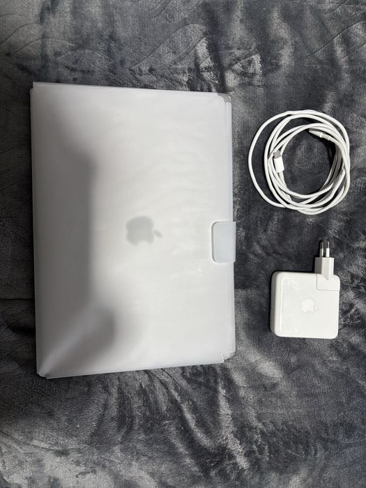 Macbook pro 2017458551254288977924