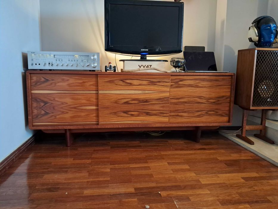 Móvel TV sideboard