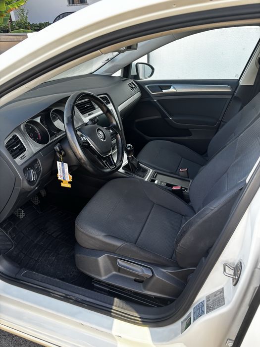 VW Golf VII 1.6 TDI GPS Edition R-Line