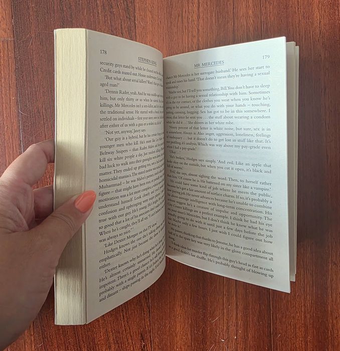 Livro "Mr. Mercedes" de Stephen King (em Inglês)