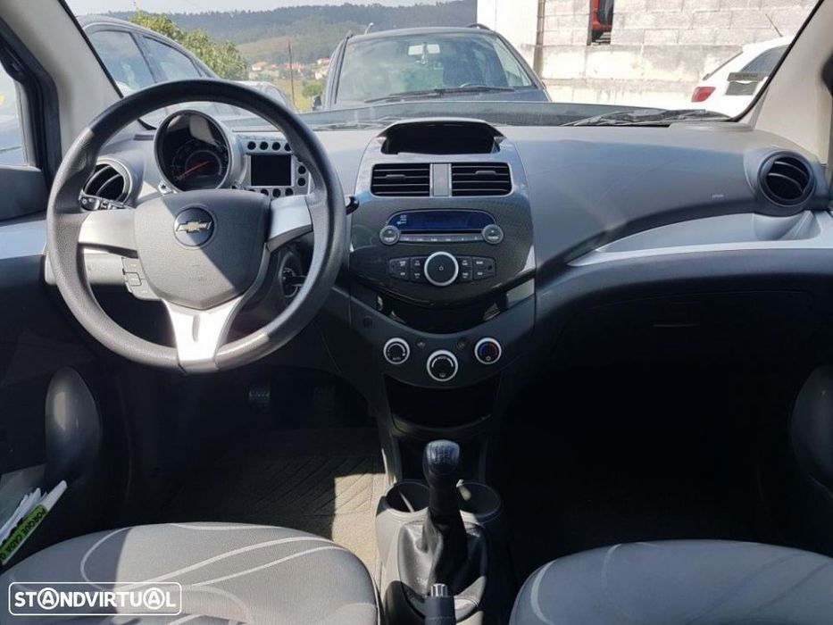 Chevrolet Spark 2010 para peças