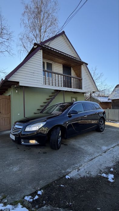 Opel Insigniya 2011р 2.0 Дизель Автомат