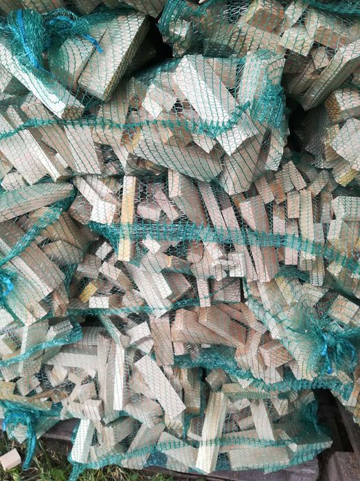 Sprzedm  drewno opałowe brzozowe suche do kominków i pieców kominkowe