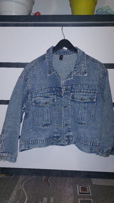 Джинсова куртка оверсайз