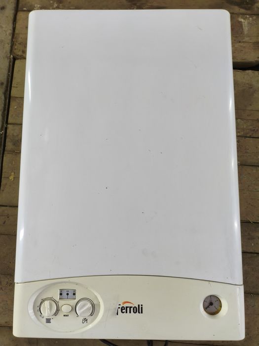 Газовый котел Ferroli DOMICOMPACT  F24
