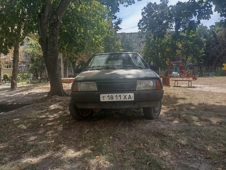 автомобиль ваз 2108