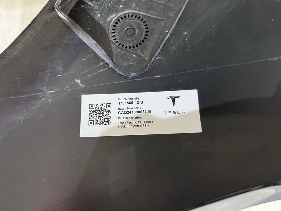 Бампер передний Tesla Model 3 Highland ( 2023 2024 2025 2026 г.)