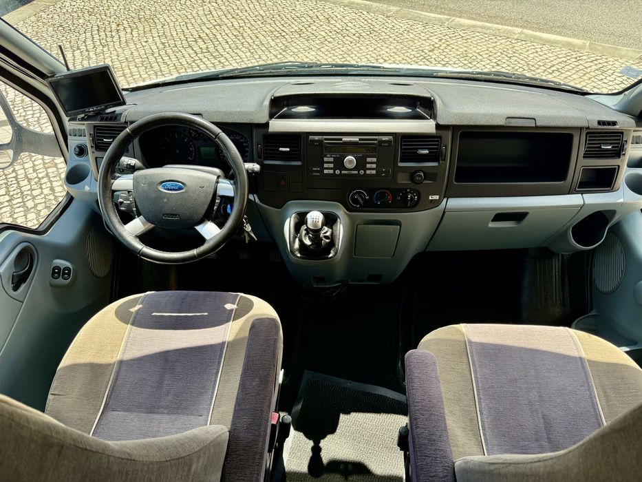 (Reservada)Autocaravana Ford perfilada Burstner Nexxo T620 com AC 2.2 TDCi  140cv ano 2009