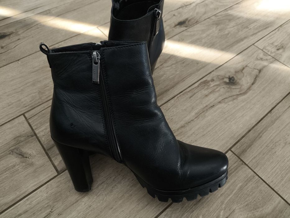 Botki na obcasie Lasocki 40