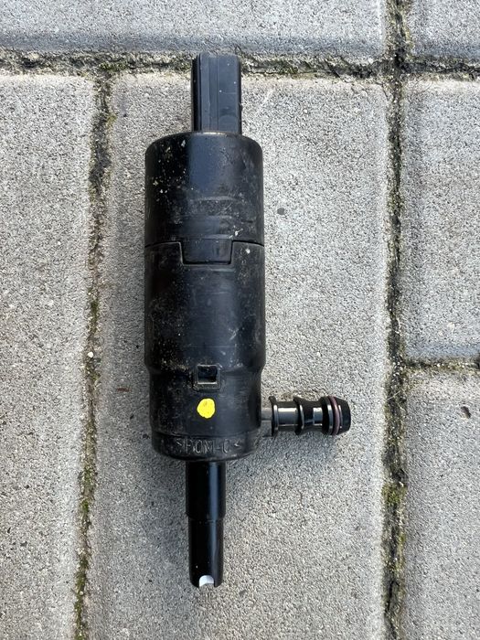 Pompka spryskiwaczy xenon bmw e90 e92 e91