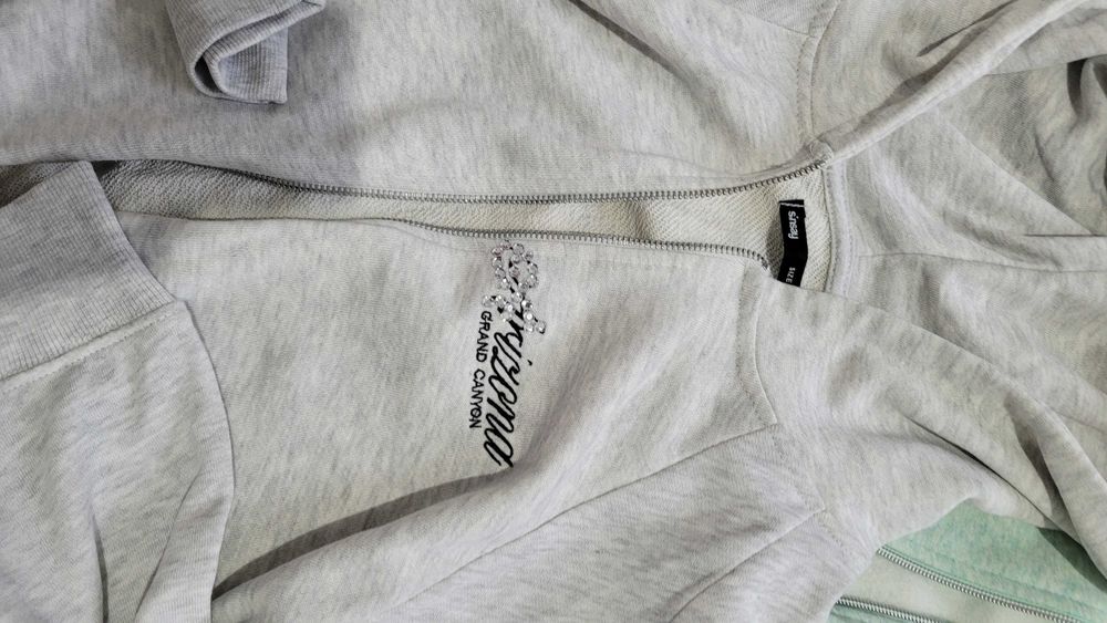 Bluza 3 szt. Reserved dziewczynka rozm.158 rozpinane