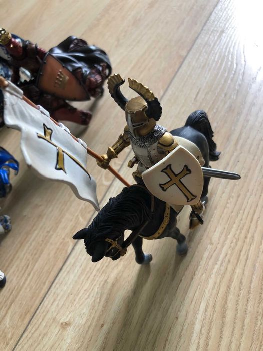 Lote Papo/Schleich completo — cavaleiros, Roma, dragões, cerco (~60 figuras)