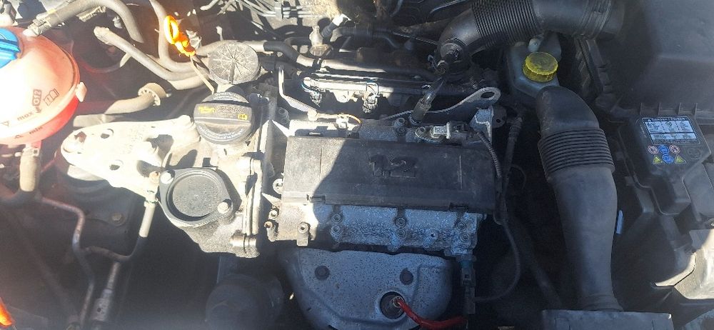 Silnik 1.2 BZG 69km sprawny 100k przebiegu.