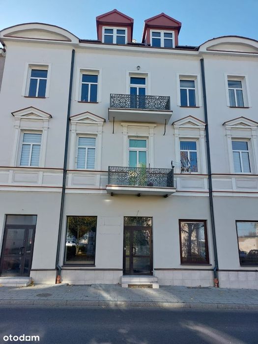 Lokal usługowy do sprzedaży lub wynajmu