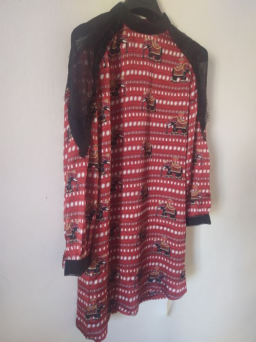 Vestido L M novo