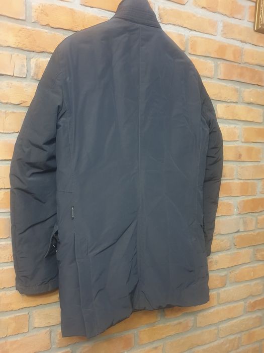 Пухове пальто куртка Moncler оригінал.