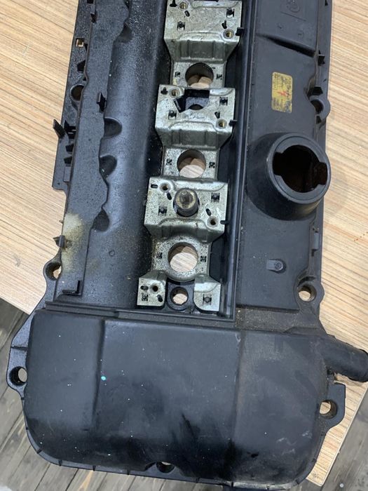 Крышка клапанная BMW m52 m54