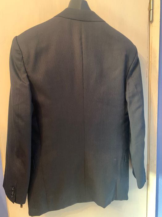 Fato clássico homem