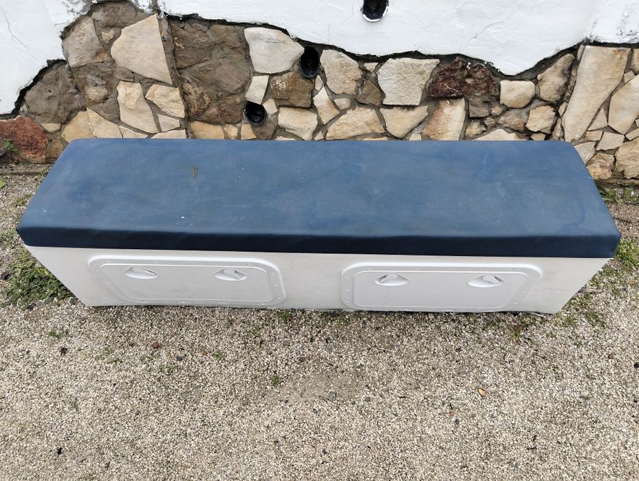 Banco para Barco com Arrumação