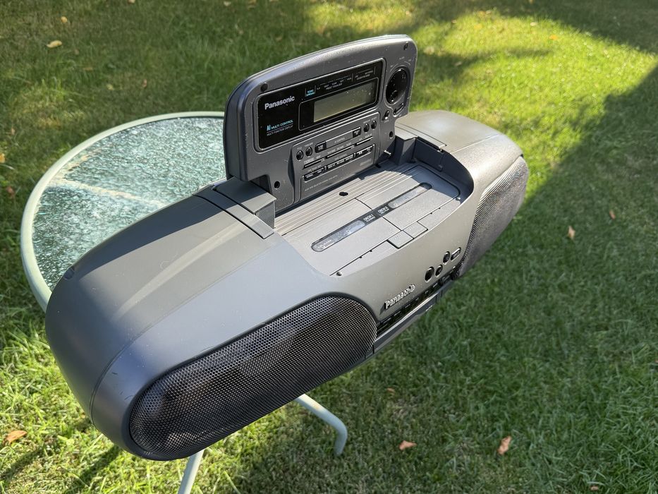 Продам магнитолу Panasonic RX-DT 707