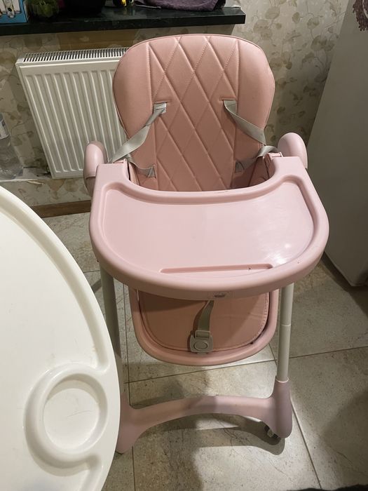 Стільчик для годування