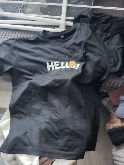 Ciuchy ubrania dla dziewczynki