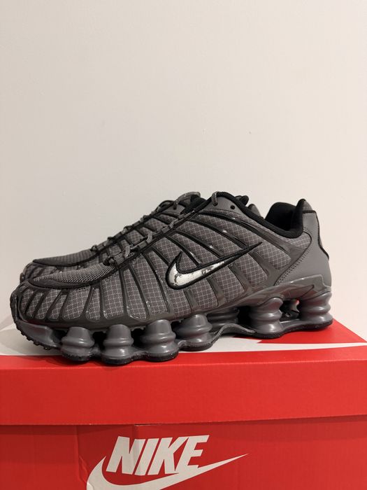 Nike Shox szare NOWE Rozmiar 44 Oryginał