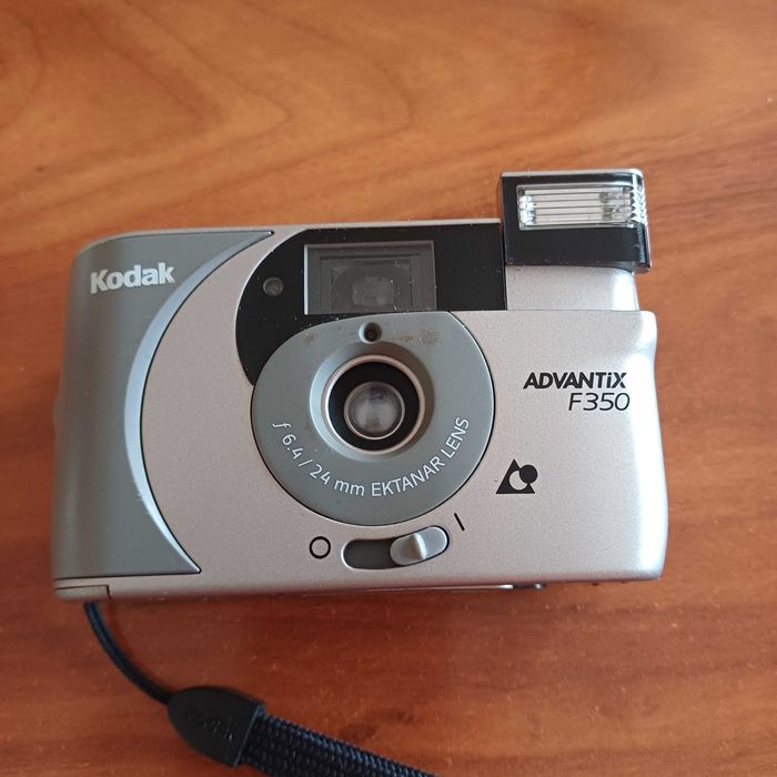 Máquina fotográfica de rolo